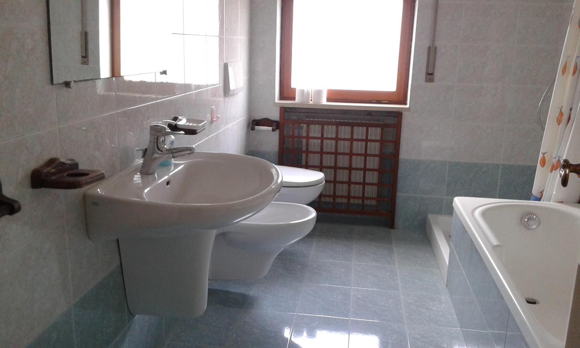 Easyroom Piovene Rocchette מראה חיצוני תמונה